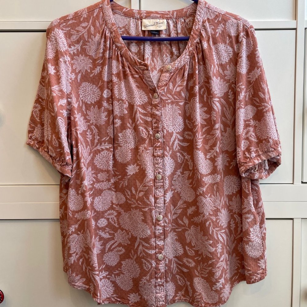 Cute flowy top